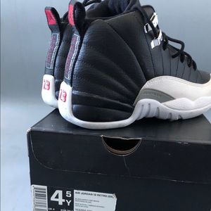 Nike Jordan 12s